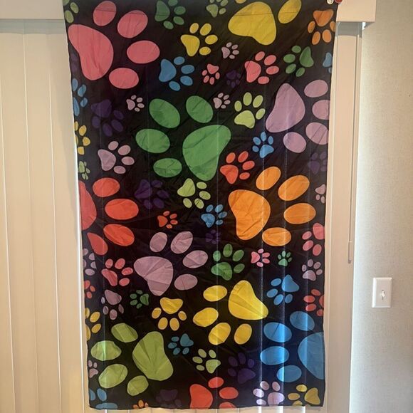 Kids/Girls Hanging Banner. Puppy Paw Print. 34”x60” O - Picture 2 of 4